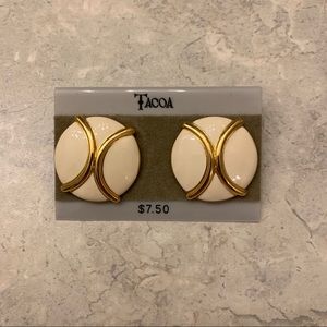 4/$15 Cream and Gold discs Earrings